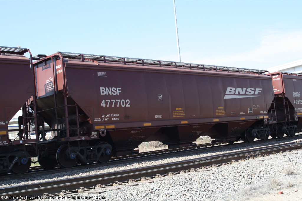 BNSF 477702